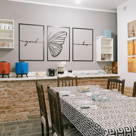 Hostel La Casa De Li - En Chilecito Zewnętrze zdjęcie